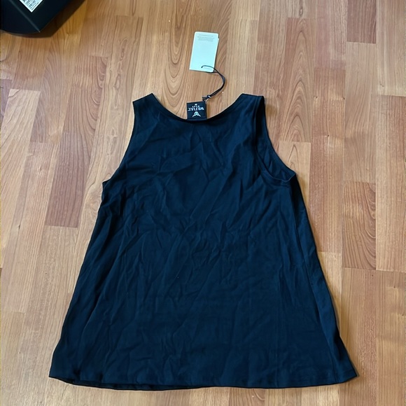 NWT Wilfull Wear Black Tank Top Size Medium - Picture 3 of 7